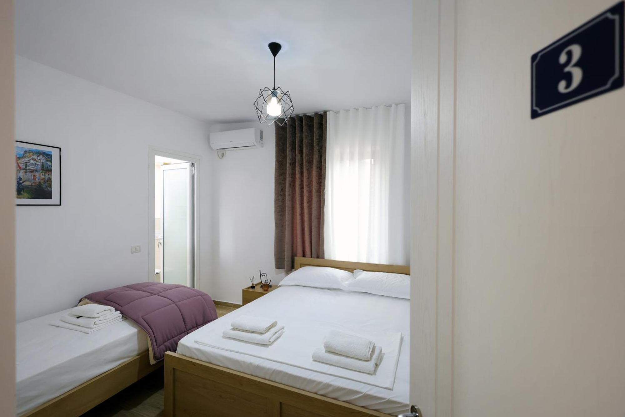 Hotel Vila Vreko B&B Берат Экстерьер фото