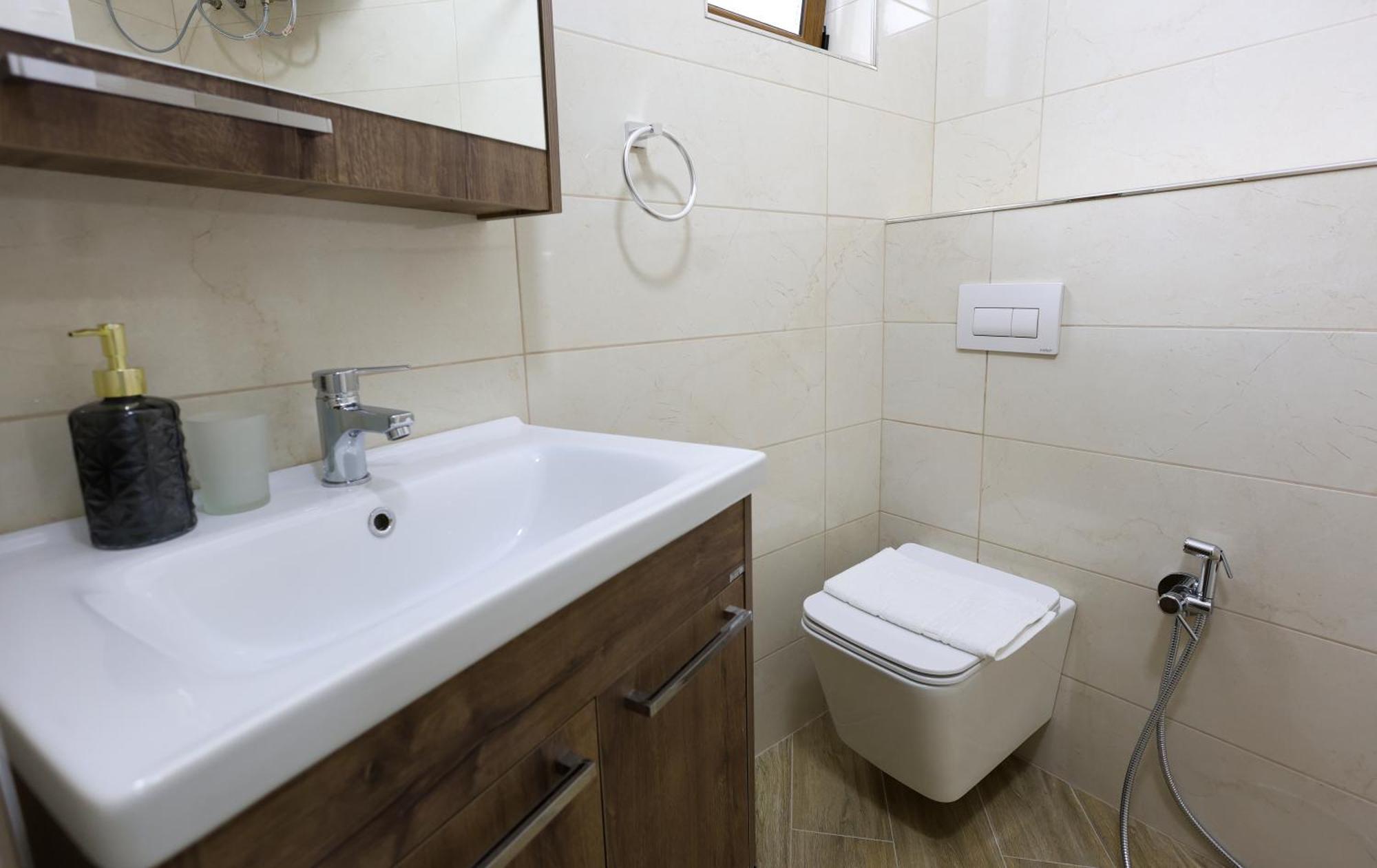 Hotel Vila Vreko B&B Берат Экстерьер фото