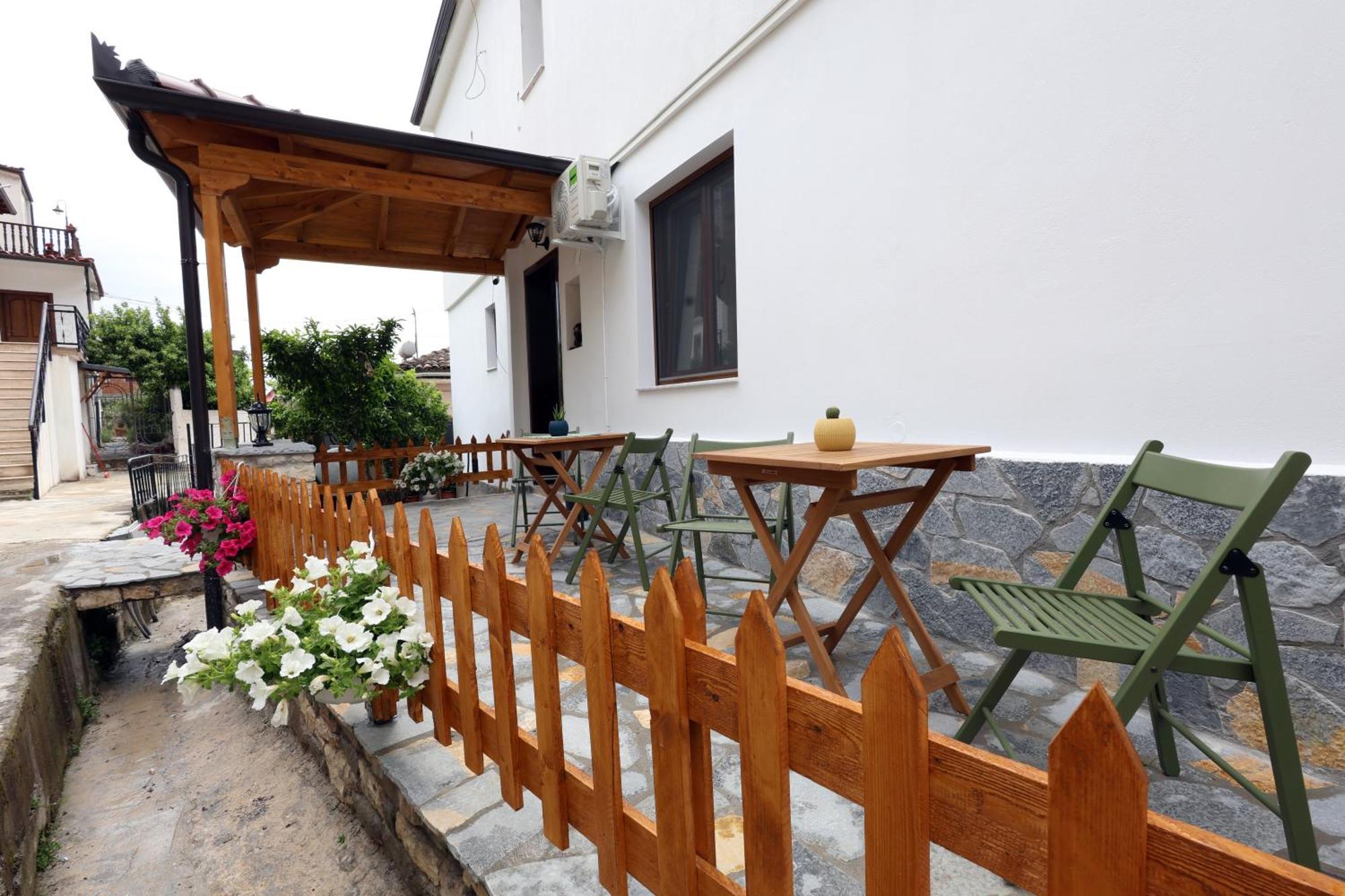 Hotel Vila Vreko B&B Берат Экстерьер фото